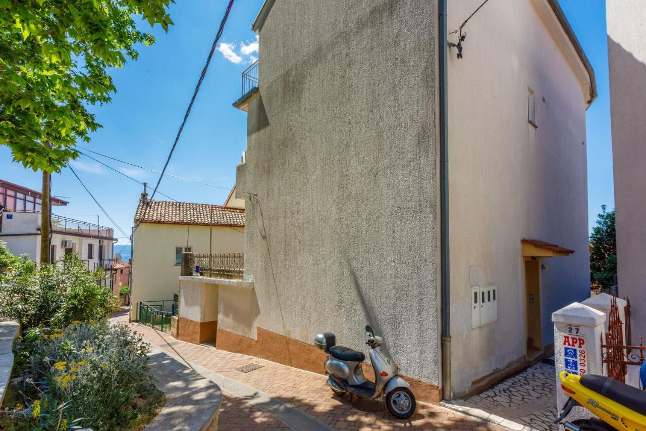 Apartments Kalla Crikvenica Ngoại thất bức ảnh