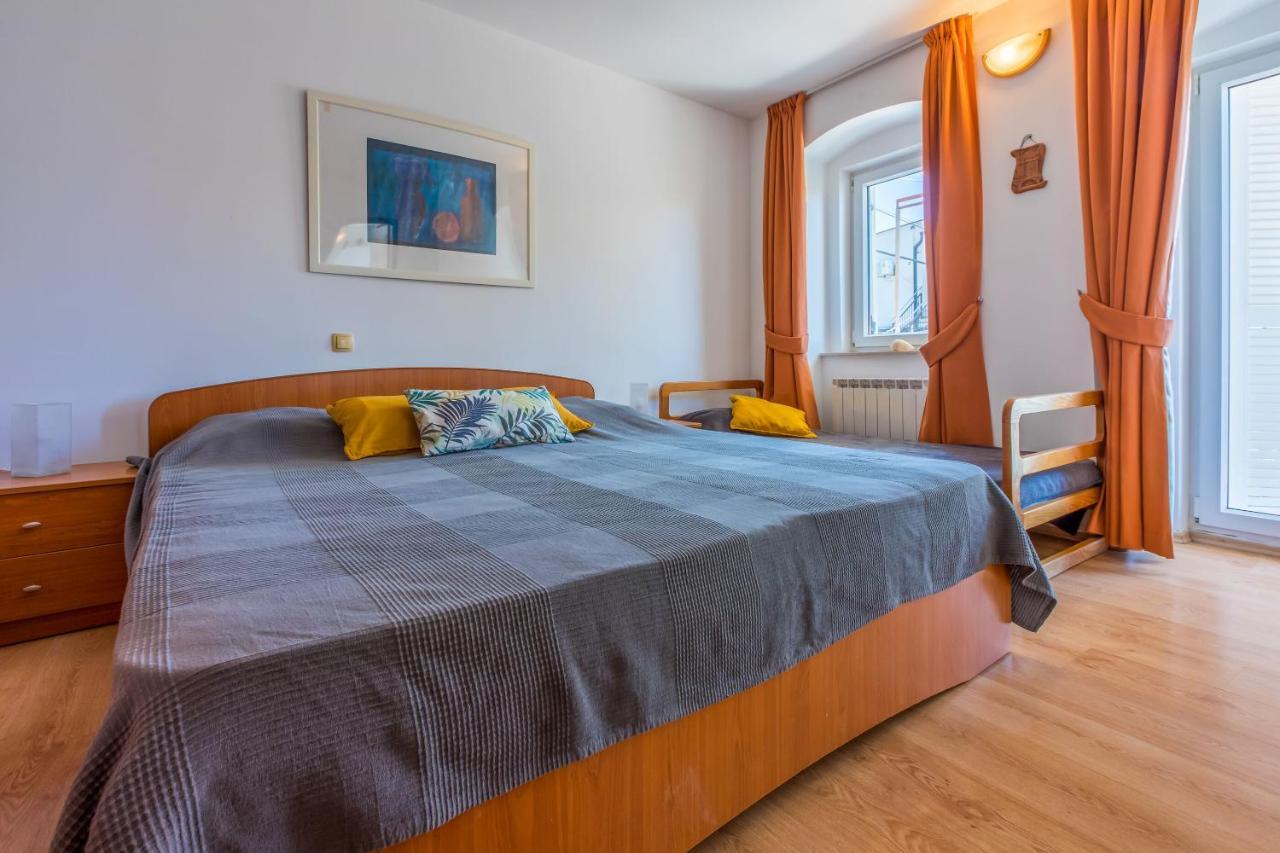 Apartments Kalla Crikvenica Ngoại thất bức ảnh